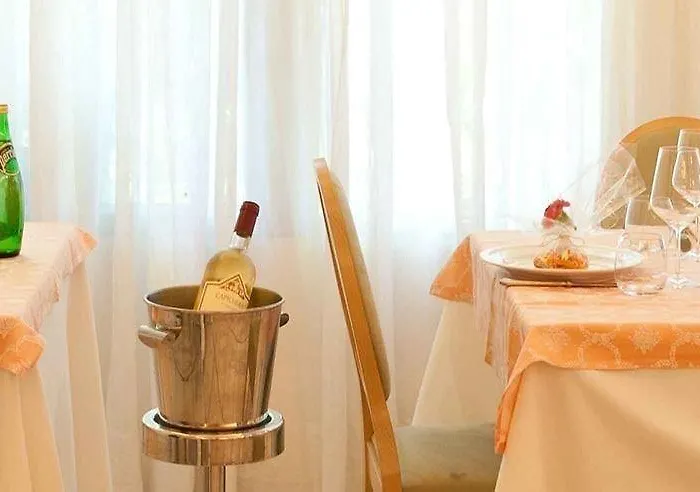 Szálloda Hawaii Milano Marittima